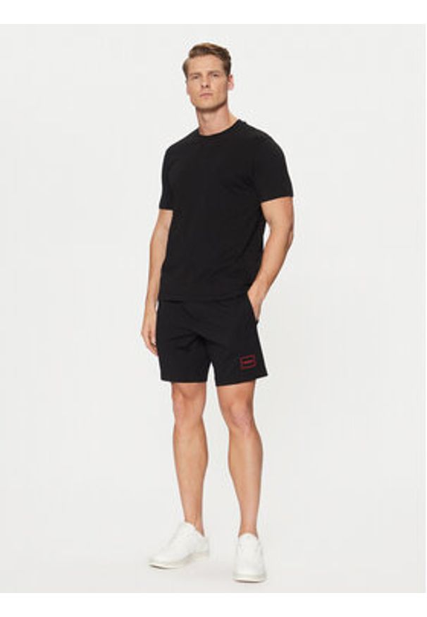 Hugo Szorty sportowe 50525247 Czarny Regular Fit. Kolor: czarny. Materiał: bawełna. Styl: sportowy