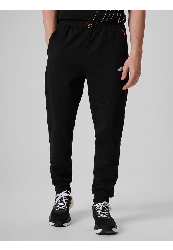4f - 4F Spodnie dresowe joggery męskie - czarne XXL. Kolor: czarny. Materiał: dresówka