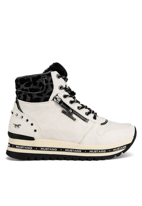 Trzewiki Mustang. Kolor: biały
