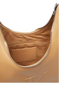 Calvin Klein Torebka Bold Ck Crescent LV04F3427G Beżowy. Kolor: beżowy. Materiał: skórzane #3