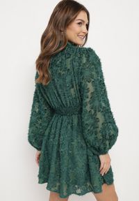 Born2be - Zielona Rozkloszowana Sukienka Koronkowa Mini Alatalo. Kolor: zielony. Materiał: koronka. Długość: mini #6