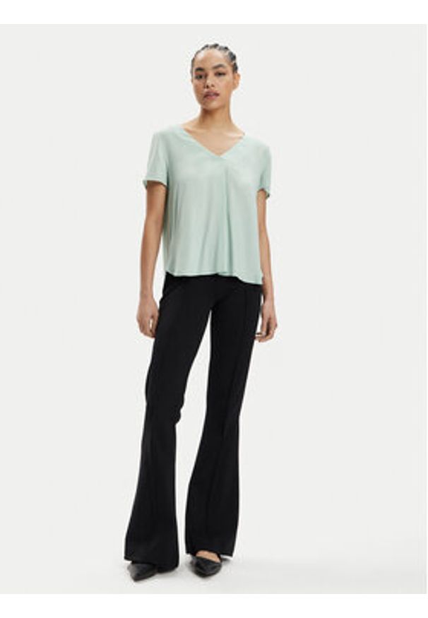 Vero Moda Bluzka Brit 10285552 Zielony Loose Fit. Kolor: zielony. Materiał: wiskoza