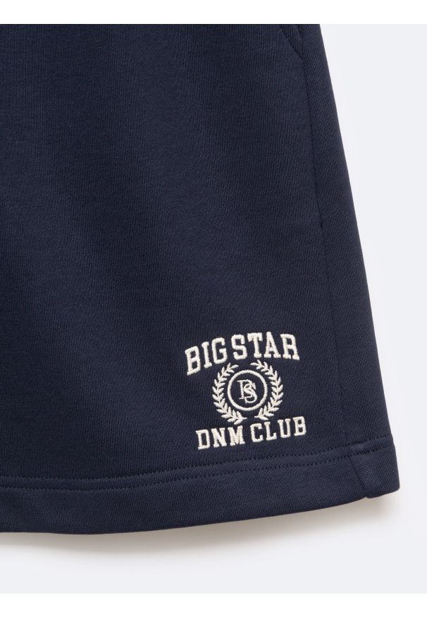 Big-Star - Szorty damskie dresowe granatowe Miraya 403. Okazja: na co dzień. Kolor: niebieski. Materiał: dresówka. Wzór: gładki, haft, ze splotem. Styl: sportowy, elegancki, casual