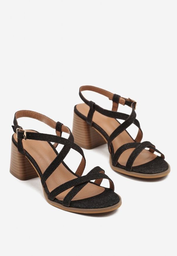 Born2be - Czarne Sandały na Obcasie z Ozdobnymi Paskami Asfitra. Okazja: na co dzień. Zapięcie: pasek. Kolor: czarny. Materiał: jeans. Wzór: paski. Obcas: na obcasie. Styl: elegancki, casual. Wysokość obcasa: średni