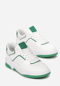 Renee - Biało-Zielone Sznurowane Sneakersy Ozdobione Perforacją Iosatisa. Kolor: zielony. Wzór: aplikacja #3