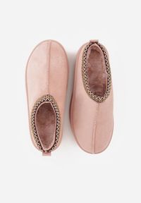 Renee - Różowe Śniegowce na Platformie z Niską Cholewką i Haftowanym Wzorem Zivilae. Okazja: na co dzień. Wysokość cholewki: przed kostkę. Kolor: różowy. Materiał: puch, jeans. Szerokość cholewki: normalna. Wzór: haft. Obcas: na platformie. Styl: casual #2