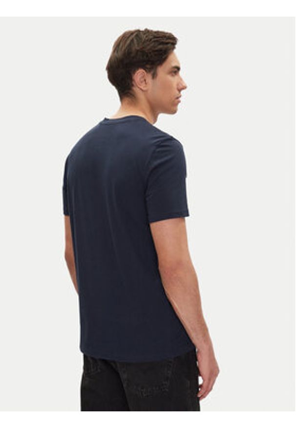 Mustang T-Shirt Austin 1016279 Granatowy Regular Fit. Kolor: niebieski. Materiał: bawełna