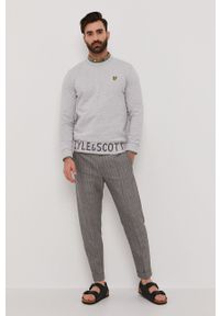 Lyle & Scott Bluza męska kolor szary gładka. Okazja: na co dzień. Kolor: szary. Materiał: dzianina. Wzór: gładki. Styl: casual #2