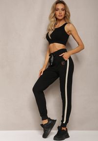 Renee - Czarne Spodnie Dresowe High Waist z Lampasami Skadia. Okazja: na co dzień. Stan: podwyższony. Kolor: czarny. Materiał: dresówka. Styl: sportowy, casual