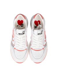 Love Moschino Sneakersy | JA15296G1MIA | Kobieta | Biały. Okazja: na co dzień, na spacer. Kolor: biały. Materiał: jeans, skóra, materiał. Sport: turystyka piesza