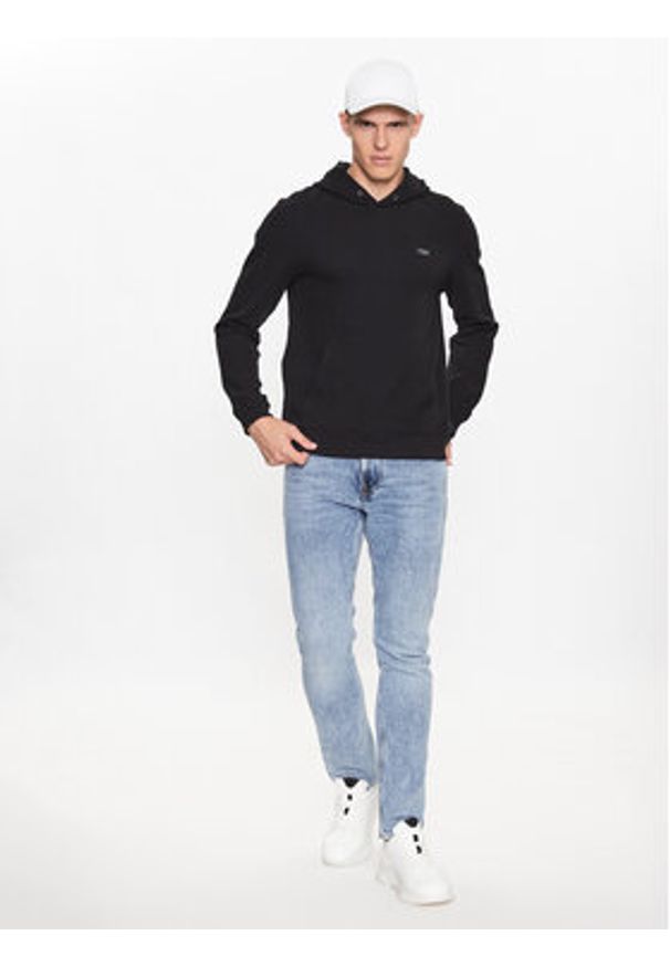 Guess Bluza M3YQ10 KBTP1 Czarny Regular Fit. Kolor: czarny. Materiał: bawełna