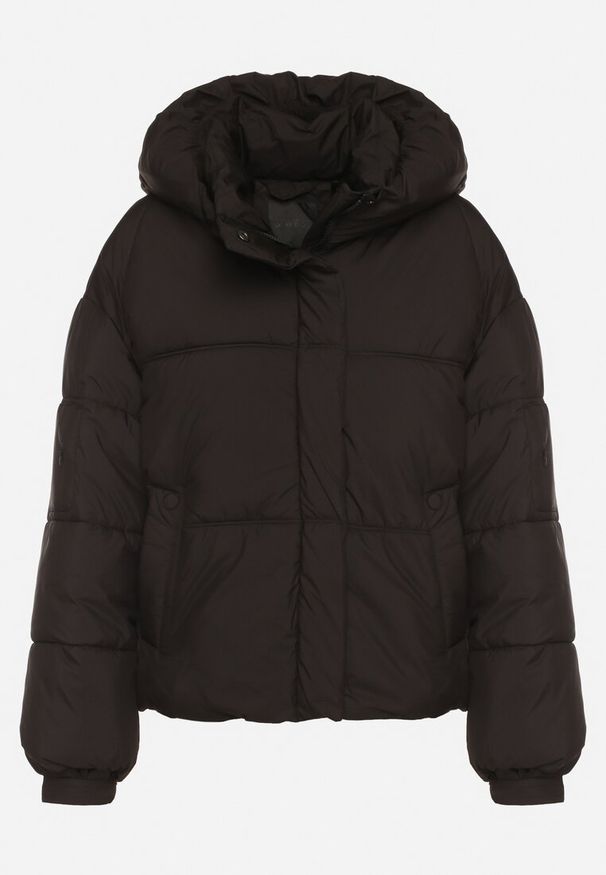 Born2be - Czarna Pikowana Kurtka Puffer z Kapturem i Kieszonką przy Rękawie Galieana. Okazja: na spacer. Typ kołnierza: kaptur. Kolor: czarny. Materiał: dzianina, jeans. Styl: elegancki, sportowy