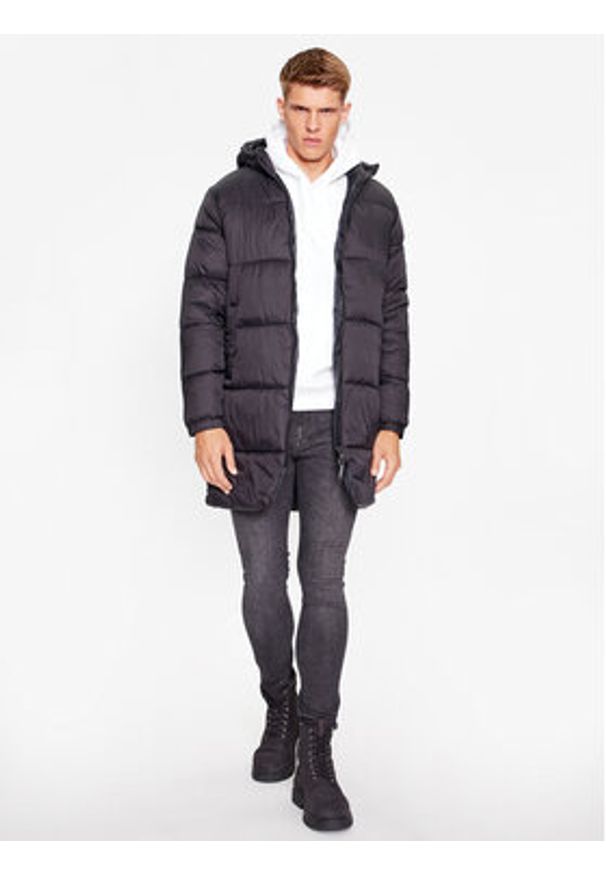 Jack & Jones Kurtka zimowa 12236052 Czarny Regular Fit. Kolor: czarny. Materiał: syntetyk. Sezon: zima