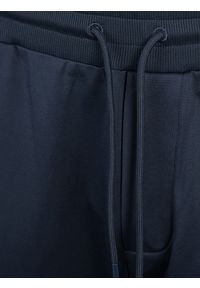 Bikkembergs Spodnie | C 1 83C GS E B010 | Mężczyzna | Granatowy. Okazja: na co dzień. Kolor: niebieski. Materiał: elastan, poliester. Wzór: aplikacja. Styl: casual