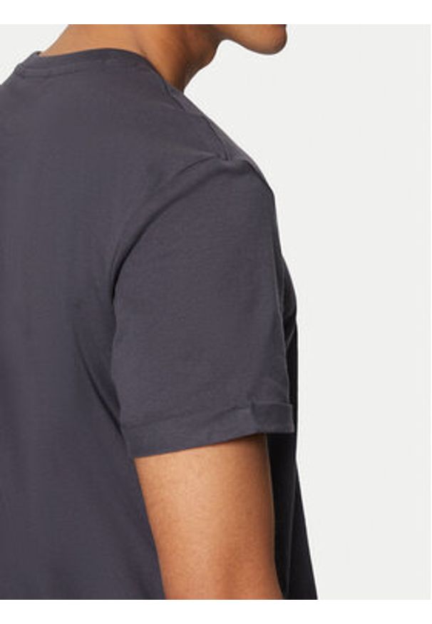 Calvin Klein Jeans T-Shirt J30J323482 Granatowy Regular Fit. Kolor: niebieski. Materiał: bawełna