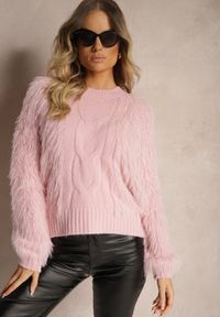 Renee - Różowy Sweter o Futrzanym Wykończeniu z Wełną Meriaune. Okazja: na co dzień. Kolor: różowy. Materiał: wełna, futro. Długość rękawa: długi rękaw. Długość: długie. Sezon: zima. Styl: casual #5