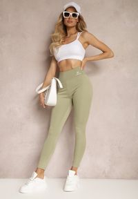 Renee - Zielone Legginsy High Waist z Gumką w Pasie Cloen. Okazja: na co dzień, na spacer. Stan: podwyższony. Kolor: zielony. Styl: klasyczny, casual