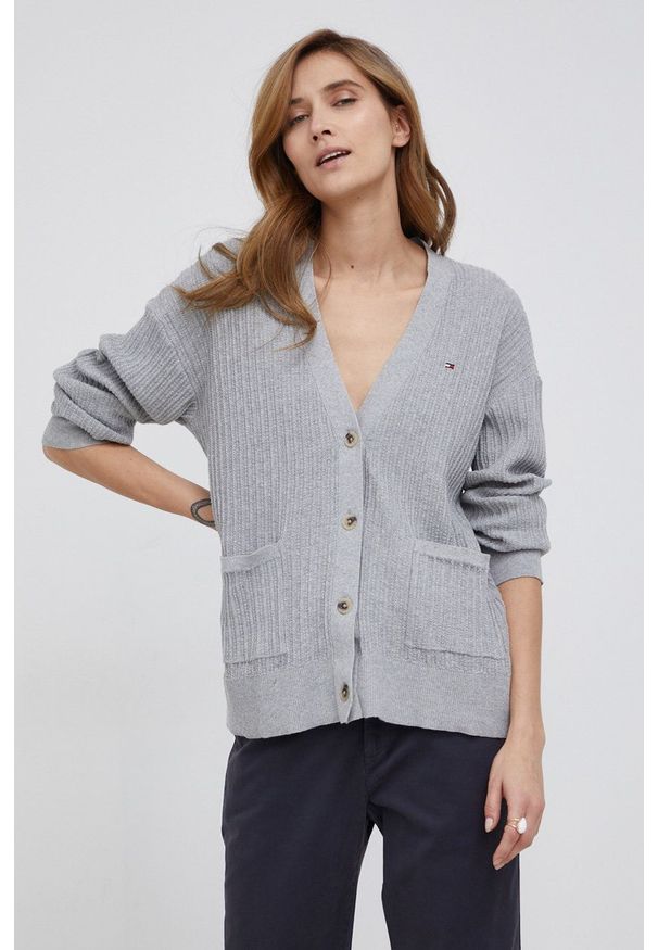TOMMY HILFIGER - Tommy Hilfiger Kardigan bawełniany damski kolor szary. Okazja: na co dzień. Kolor: szary. Materiał: bawełna. Styl: casual