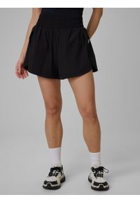 4f - 4F Spodenki treningowe szybkoschnące damskie - czarne S. Stan: podwyższony. Kolor: czarny. Materiał: tkanina. Sport: fitness #2