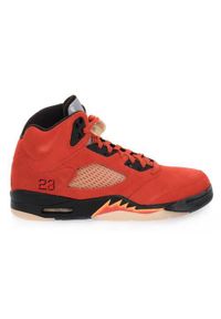 Buty koszykarskie dla dzieci Nike 800 Air Jordan 5 Retro. Zapięcie: sznurówki. Kolor: czerwony. Materiał: tkanina, guma, zamsz. Szerokość cholewki: normalna. Model: Nike Air Jordan. Sport: koszykówka #2