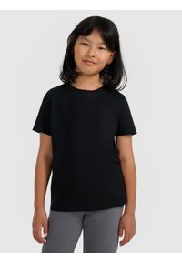 4f - 4F T-shirt regular gładki dziewczęcy - czarny 122 (6-7 lat). Okazja: na co dzień. Kolor: czarny. Materiał: jersey, materiał, bawełna. Długość rękawa: krótki rękaw. Długość: krótkie. Wzór: gładki. Sezon: lato. Styl: klasyczny, młodzieżowy, sportowy, casual