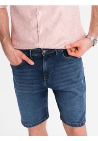 Ombre Clothing - Męskie denimowe szorty o klasycznym kroju – ciemnoniebieskie V3 OM-SRDS-0171 - XXL. Kolor: niebieski. Materiał: jeans, skóra, bawełna, elastan. Wzór: aplikacja. Sezon: lato. Styl: klasyczny