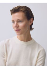 Reserved - Sweter z wełny merino - złamana biel. Materiał: wełna
