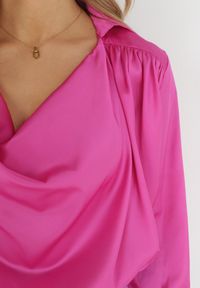 Born2be - Fuksjowa Bluzka z Lejącym Dekoltem Somara. Kolor: różowy. Materiał: satyna, tkanina. Długość: długie. Styl: elegancki #4