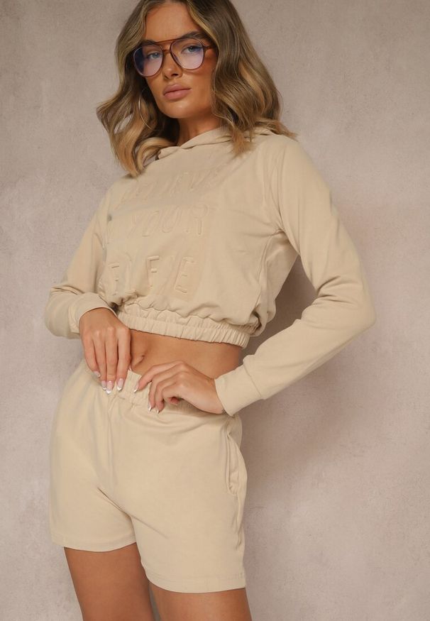 Renee - Beżowy Komplet z Bawełny w Sportowym Stylu Bluza z Kapturem i Szorty Izurea. Kolor: beżowy. Materiał: bawełna