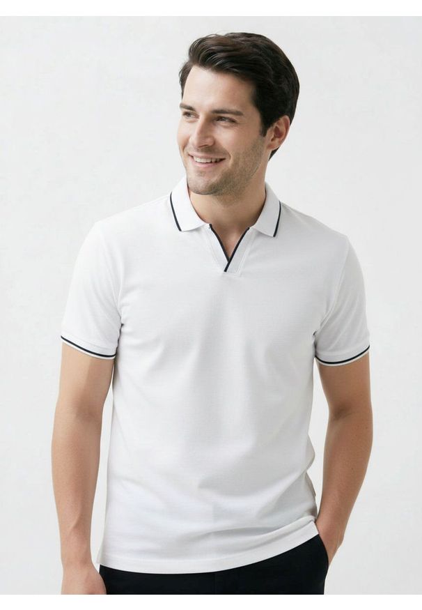 Oryginalna Koszulka Polo - Brave Soul - Biała. Okazja: na co dzień. Typ kołnierza: polo. Kolor: biały. Materiał: bawełna. Styl: casual