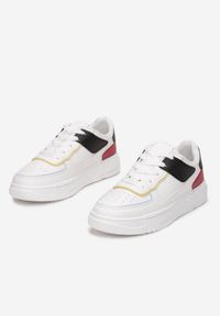 Born2be - Biało-Czarne Sneakersy Phylele. Kolor: biały. Materiał: materiał. Szerokość cholewki: normalna. Wzór: geometria