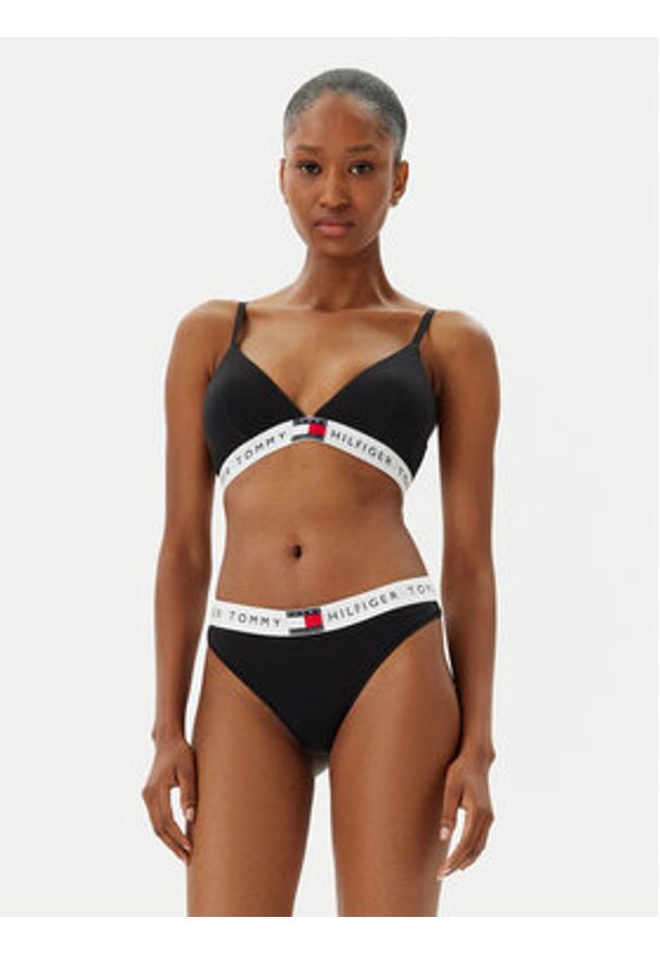TOMMY HILFIGER - Tommy Hilfiger Stringi UW0UW06039 Czarny. Kolor: czarny. Materiał: bawełna