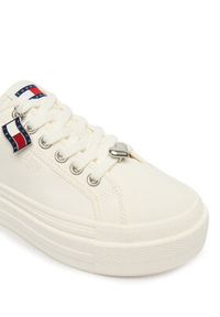 Tommy Jeans Sneakersy Tjw Flatform Sneaker Charms EN0EN02959 Biały. Kolor: biały. Materiał: materiał #2