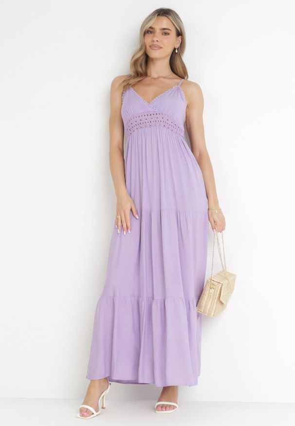 Born2be - Jasnofioletowa Bawełniana Sukienka Maxi z Ażurową Gumką w Pasie Emmaya. Kolor: fioletowy. Materiał: bawełna. Wzór: ażurowy. Sezon: lato. Długość: maxi