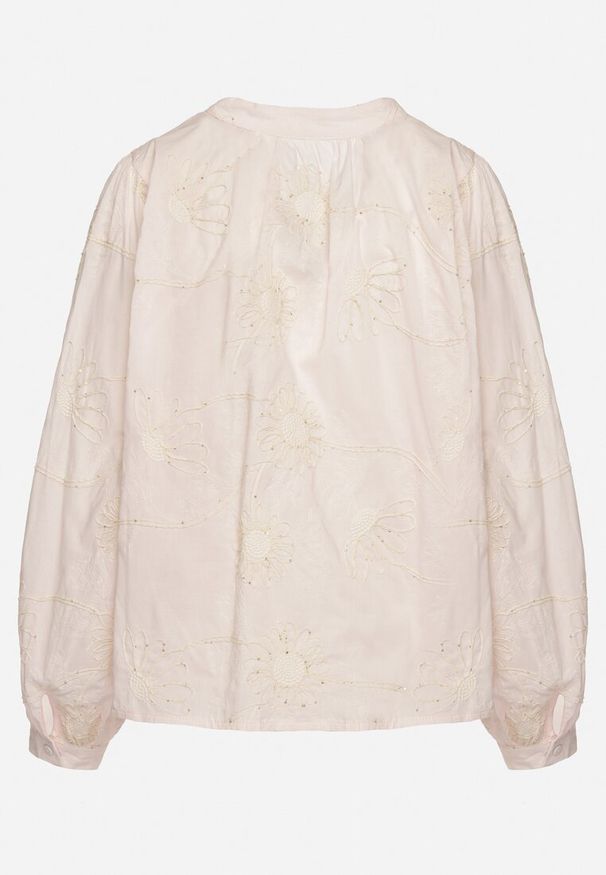 Born2be - Różowa Bawełniana Koszula Zdobiona Haftem w Kwiatowy Wzór z Cekinami Gonirith. Okazja: na co dzień. Typ kołnierza: dekolt w serek. Kolor: różowy. Materiał: bawełna. Długość rękawa: długi rękaw. Długość: długie. Wzór: aplikacja, haft, kwiaty. Styl: casual, elegancki