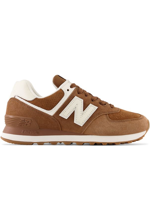 Buty damskie New Balance WL574NA – brązowe. Okazja: na co dzień. Kolor: brązowy. Materiał: syntetyk, skóra, materiał, zamsz, guma. Szerokość cholewki: normalna. Model: New Balance 574
