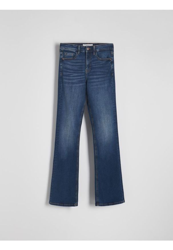 Reserved - Jeansy bootcut - granatowy. Stan: podwyższony. Kolor: niebieski
