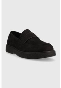 Calvin Klein mokasyny zamszowe LOAFER NB męskie kolor czarny HM0HM01031. Nosek buta: okrągły. Kolor: czarny. Materiał: zamsz #4