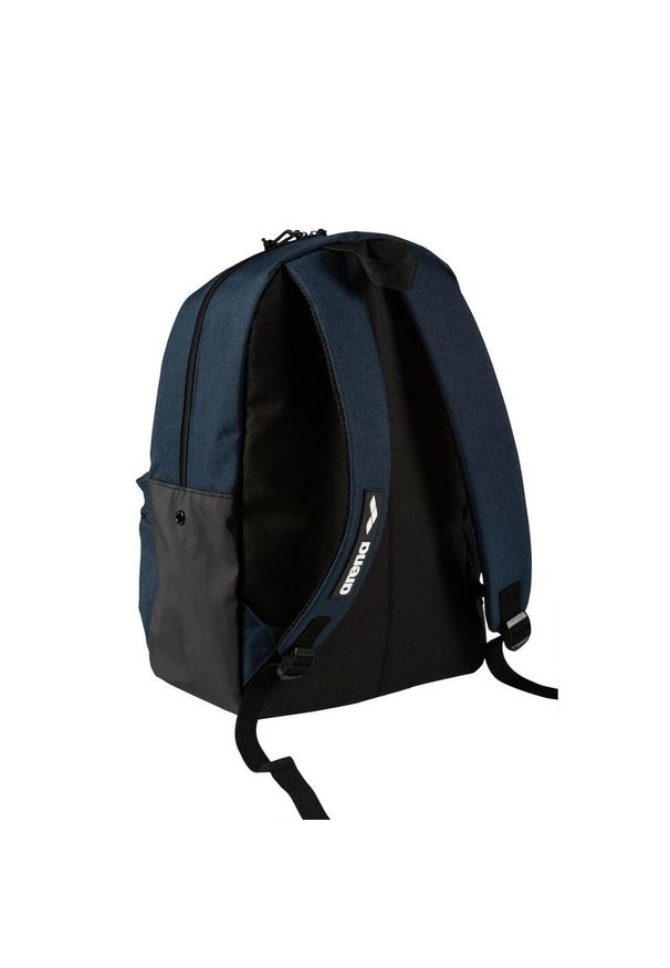 Plecak sportowy Arena TEAM PACK 30. Kolor: niebieski. Styl: sportowy