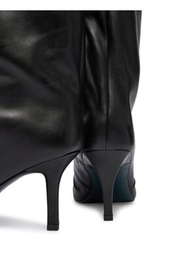 Patrizia Pepe Kozaki 2Y0037 L048 K103 Czarny. Kolor: czarny. Materiał: skóra