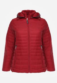 Born2be - Czerwona Pikowana Kurtka Przejściowa z Odpinanym Kapturem Tidesse. Kolor: czerwony. Materiał: poliester, jeans #6