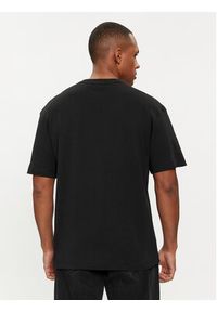 Calvin Klein T-Shirt Nano Logo K10K112487 Czarny Regular Fit. Kolor: czarny. Materiał: bawełna #4