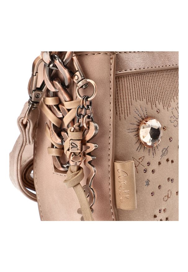 Brązowa Torebka Damska Anekke Stylowa Listonoszka. Kolor: brązowy. Dodatki: z frędzlami. Styl: elegancki