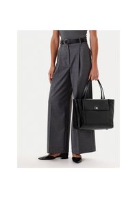 Torebka Calvin Klein. Kolor: czarny #1