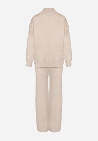 Born2be - Jasnobeżowy Klasyczny Dzianinowy Komplet z Wiskozą Szerokie Spodnie i Sweter Półgolf Reillena. Kolor: beżowy. Materiał: dzianina, wiskoza #3