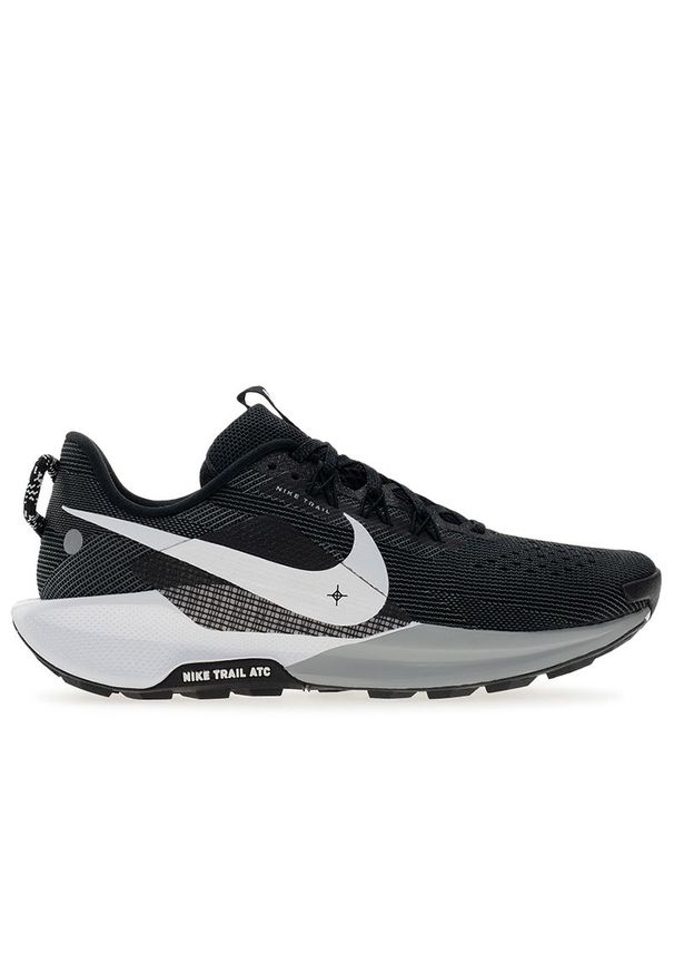 Buty męskie Nike React Pegasus Trail 5 DV3864-001 - czarne. Kolor: czarny. Materiał: tkanina, guma. Szerokość cholewki: normalna. Sport: bieganie