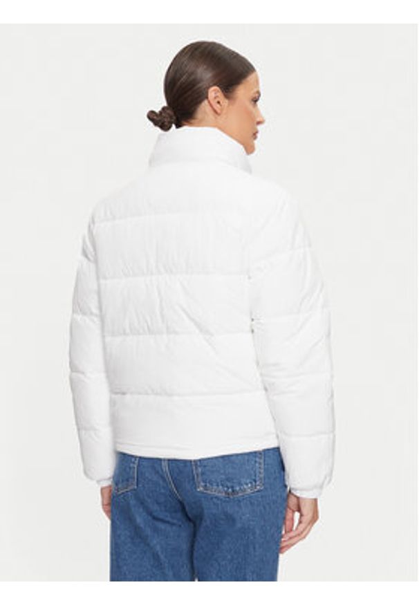 Tommy Jeans Kurtka zimowa Essential DW0DW18827 Biały Regular Fit. Kolor: biały. Materiał: syntetyk. Sezon: zima
