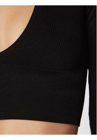 BDG Urban Outfitters Bluzka 75267773 Czarny Slim Fit. Kolor: czarny. Materiał: syntetyk #5