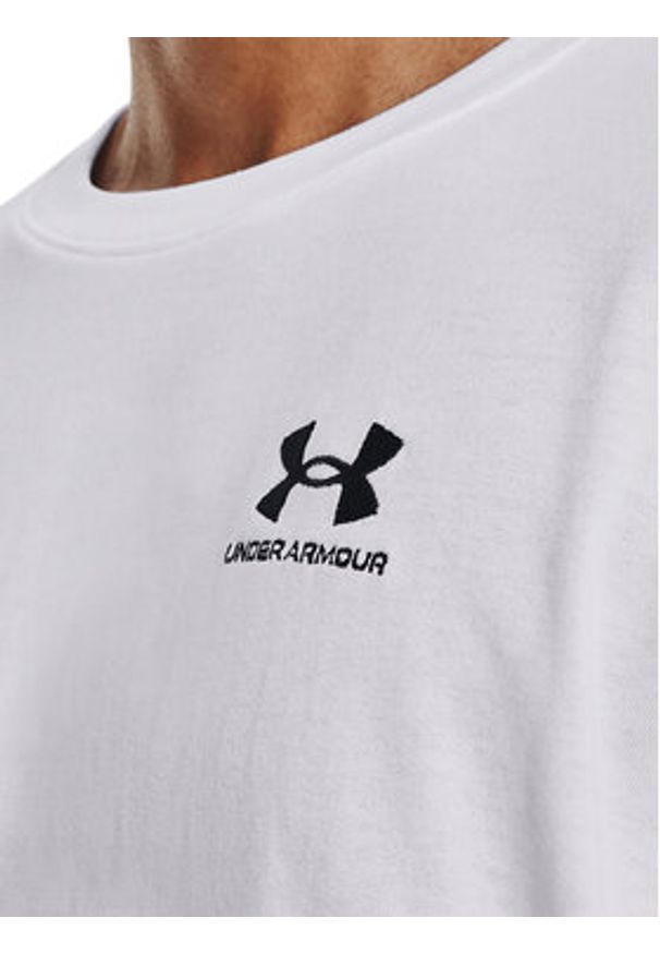 Under Armour T-Shirt Ua Logo Emb 1373997 Biały Relaxed Fit. Kolor: biały. Materiał: syntetyk