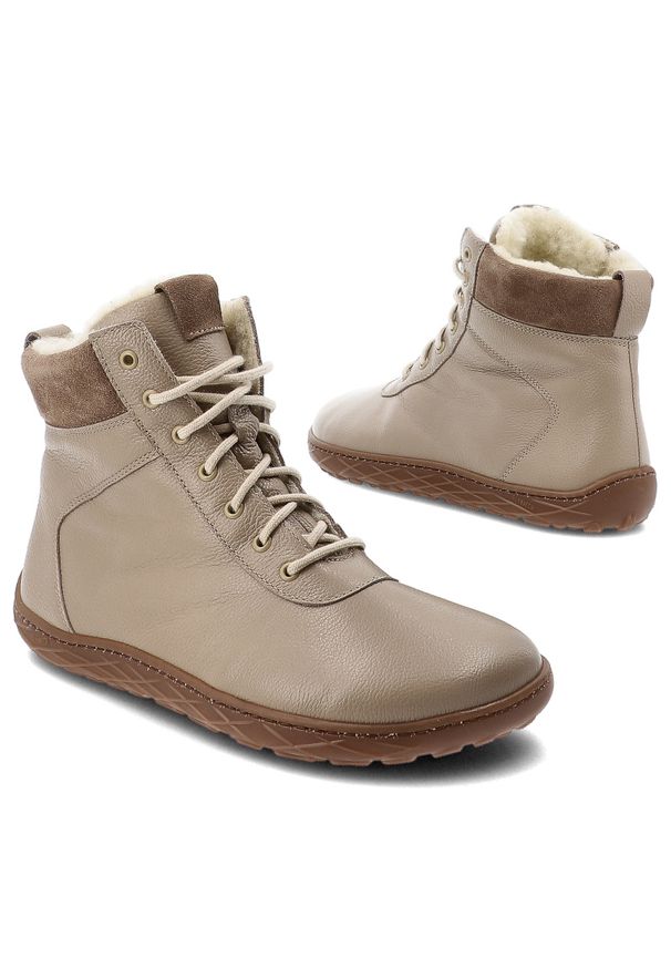 Beżowe Trzewiki Wasak Ocieplane Buty Damskie Barefoot. Okazja: na co dzień, na spacer. Kolor: beżowy. Materiał: skóra. Wzór: grochy. Styl: casual